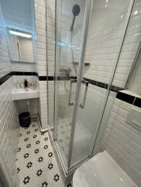 Location
Studio meublé - tout équipé - village de montmatre (loyer tout inclus)
