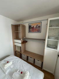 Location
Studio meublé - tout équipé - village de montmatre (loyer tout inclus)