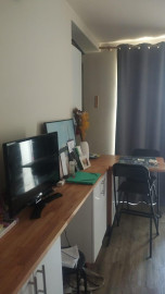 
                                                                                        Location
                                                                                         Studio meublé + Véranda, chauffage compris, Calme