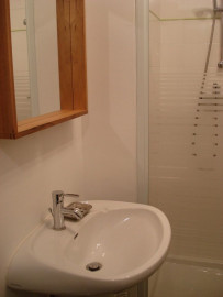 Location
Studio meublée de 26m2 avec parking (loyer tout inclus)
