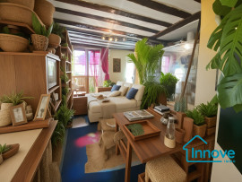 
                                                                                        Vente
                                                                                         STUDIO- Montbauron - 17 m²