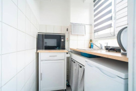 
                                                                                        Location
                                                                                         Studio Montreuil