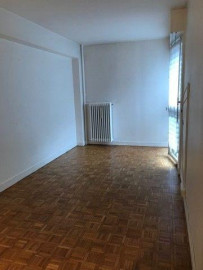 
                                                                                        Location
                                                                                         Studio Nancy Blandan