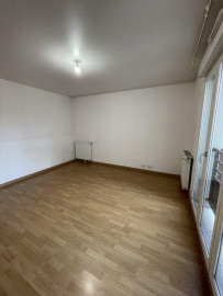 
                                                                                        Location
                                                                                         Studio Nantes centre ville