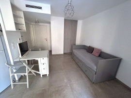 
                                                                                        Location
                                                                                         Studio neuf clé en main à Vauban