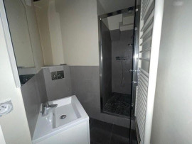 
                                                                                        Location
                                                                                         Studio Paris 11ème