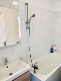
                                                                                        Location
                                                                                         Studio Paris 11ème Oberkampf