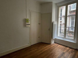 
                                                                                        Location
                                                                                         Studio Paris 12ème Bel Air