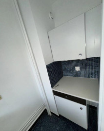 
                                                                                        Location
                                                                                         Studio Paris 14ème
