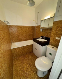 
                                                                                        Location
                                                                                         Studio Paris 14ème