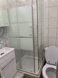 
                                                                                        Location
                                                                                         Studio Paris 19