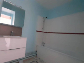 
                                                                                        Location
                                                                                         Studio Paris 19ème avec balcon