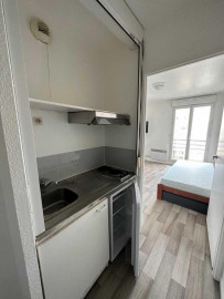 
                                                                                        Location
                                                                                         Studio Paris Buttes aux Cailles