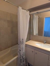 
                                                                                        Location
                                                                                         Studio Paris station Europe 31m2