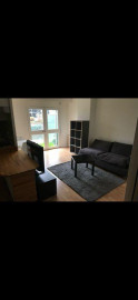 
                                                                                        Location
                                                                                         Studio plein centre