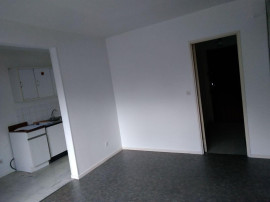 
                                                                                        Location
                                                                                         Studio porte du miroir