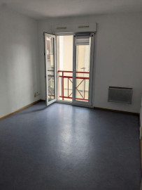 
                                                                                        Location
                                                                                         Studio pour étudiant