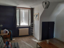 
                                                                                        Location
                                                                                         Studio Prébendes