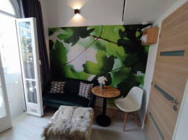 
                                                                                        Location
                                                                                         Studio premium Pour ÉTUDIANT(E)