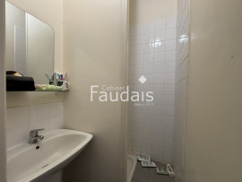 Vente
STUDIO proche gare SAINT LO