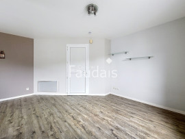 
                                                                                        Vente
                                                                                         STUDIO proximité immédiate IUT SAINT LO