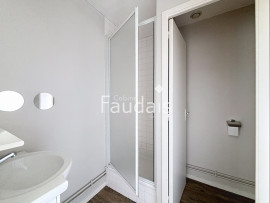 
                                                                                        Vente
                                                                                         STUDIO proximité immédiate IUT SAINT LO
