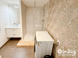 
                                                                                        Vente
                                                                                         Studio récent avec jardin