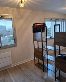 
                                                                                        Location
                                                                                         Studio ref NEUF Caudéran av G Leclerc