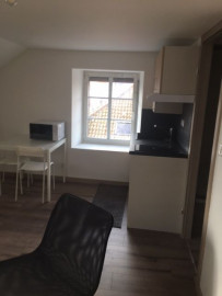 Location
Studio refait à neuf centre ville de Belfort (loyer tout inclus)