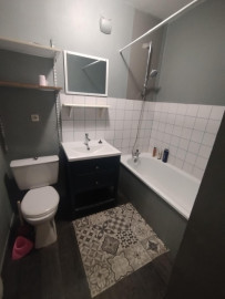 
                                                                                        Location
                                                                                         Studio roubaix centre