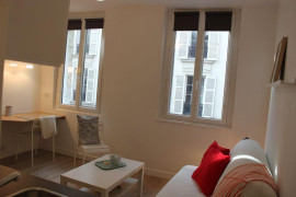 
                                                                                        Location
                                                                                         Studio Saint Sébastien Froissart 11ème - Meublé