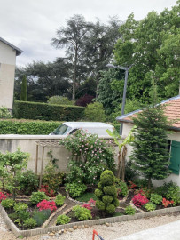 
                                                                                        Location
                                                                                         Studio T 2 ( Appart T2 meuble ) 30 m, Lyon 5e