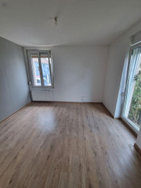 
                                                                                        Location
                                                                                         Studio T1