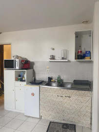 
                                                                                        Location
                                                                                         Studio T1 de 24m2 (non meublé)