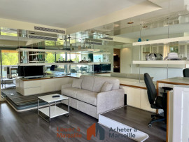 
                                                                                        Location
                                                                                         Studio Thalassa