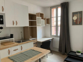 
                                                                                        Location
                                                                                         Studio TOULOUSE Hypercentre