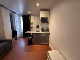 
                                                                                        Location
                                                                                         Studio tout confort dans le 15e