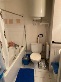 
                                                                                        Location
                                                                                         Studio Université Jean-Moulin - LYON 3