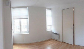 
                                                                                        Location
                                                                                         Studio vieux Lille Place des Patiniers