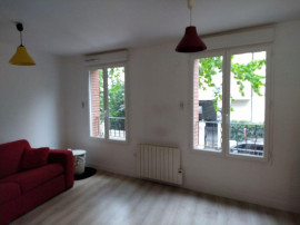 
                                                                                        Location
                                                                                         Studio Vincennes - 20m2 Meublé, bien agencé