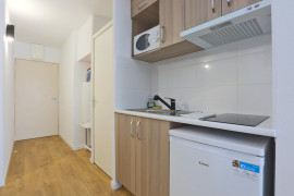 
                                                                                        Location
                                                                                         Studios rénovés 20 m2 / Maison des chercheurs