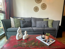 
                                                                                        Location
                                                                                         Suite Canal - Rendez-vous avec Amélie, Emily et Arletty (loyer tout inclus)