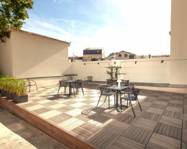 Location
Suite côté jardin avec rooftop, ardin, salle de sport, home cinéma et services de ménage et maintenance dans une résidence neuve en coliving (loyer tout inclus)