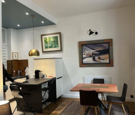 
                                                                                        Location
                                                                                         Superbe 2 pièces meublé 40m² Proche du Bon Marché