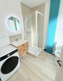 
                                                                                        Location
                                                                                         Superbe 2P meublé 35m² et fonctionnel