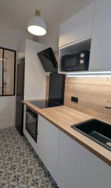 
                                                                                        Location
                                                                                         Superbe 2P meublé 42m² entièrement refait à neuf