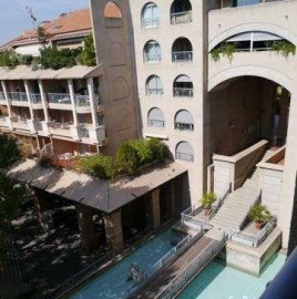 
                                                                                        Location
                                                                                         Superbe 2P meublé 45m² climatisé avec 2 loggias