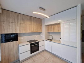 
                                                                                        Location
                                                                                         Superbe 2P meublé 47m²