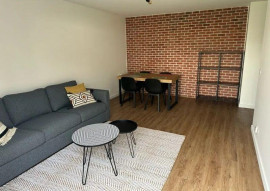 
                                                                                        Location
                                                                                         Superbe 2P meublé 47m² avec balcon et parking