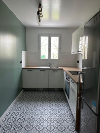
                                                                                        Location
                                                                                         Superbe 2P meublé 47m² avec balcon et parking